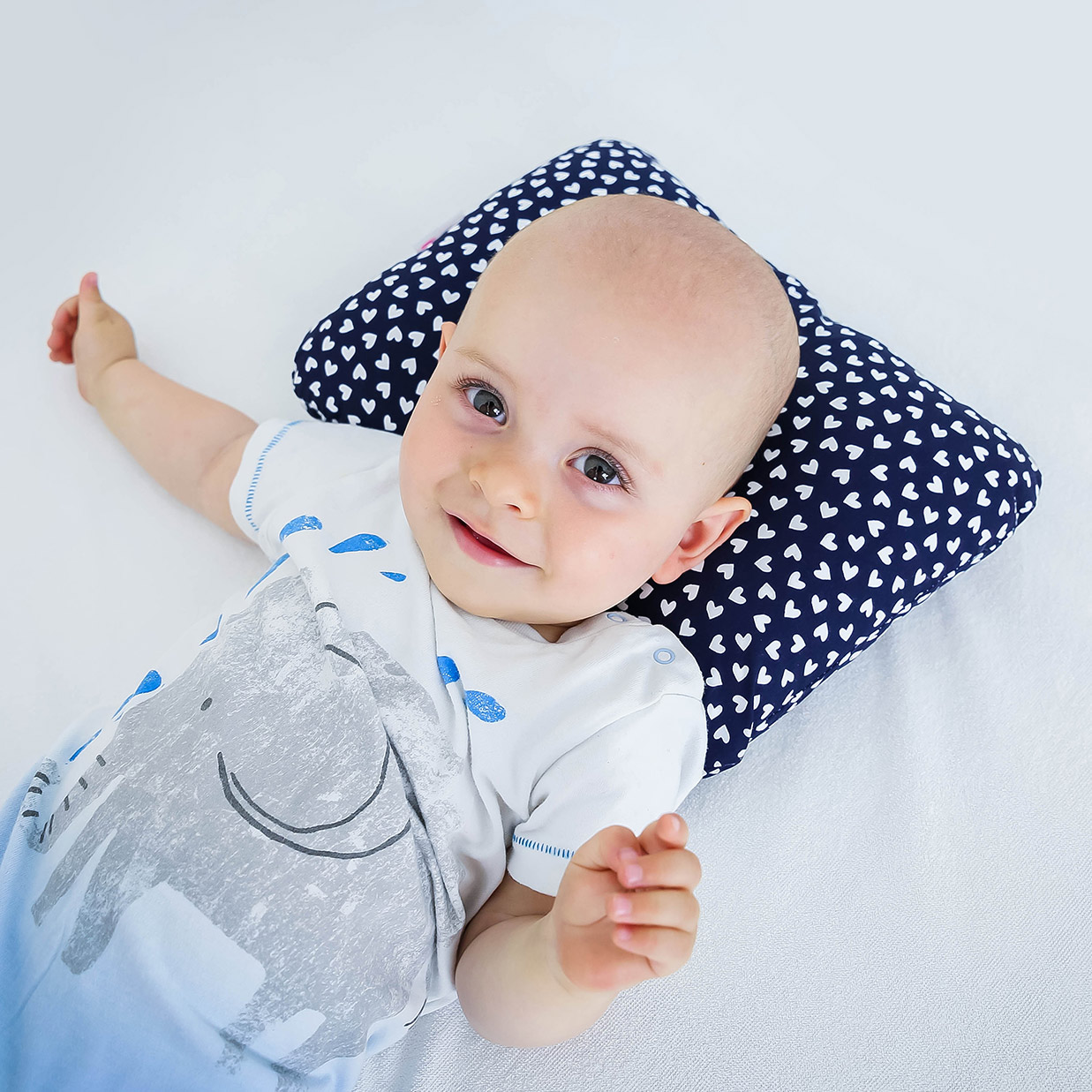 Baby protettiva Pillow Baby Head SHAPING morbido cuscino previene la plagiocefalia o sindrome della testa piatta Yellowcorrecting nanna posture coniglio cuscino giallo 